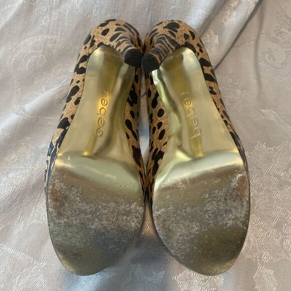 Bebe Textured Animal Print Heels Size 7 - Picture 7 of 9